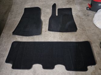 Tesla Model Y OEM Floor Mat