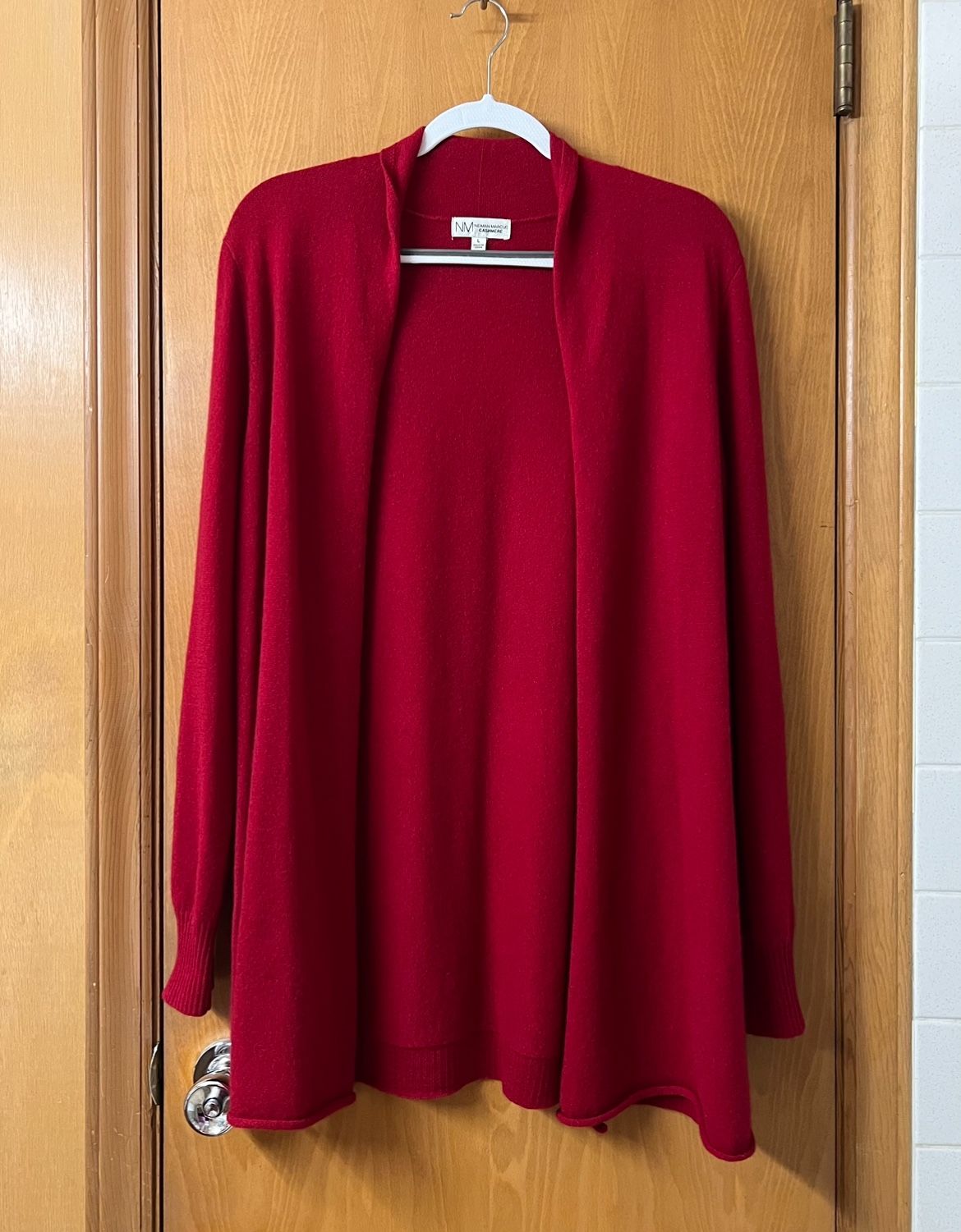 Neiman Marcus Red Cashmere Cardigan Sweater LIKE NEW!!!