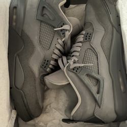 Jordan Retro 4 ES Wet Cement size 10.5 