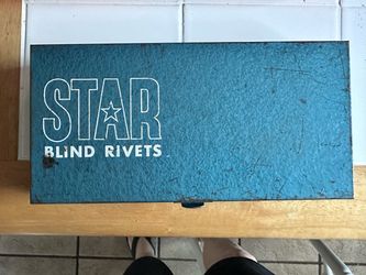BLIND RIVET TOOL SET-VINTAGE