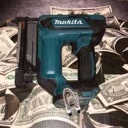 36179-19 MAKITA BRAD NAILER “TOOL ONLY”