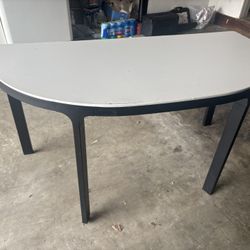 Free Half Table With Metal Legs 