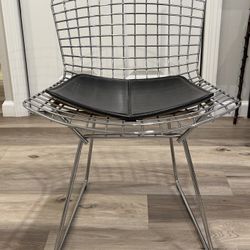 Knoll Bertoia Designer Chair