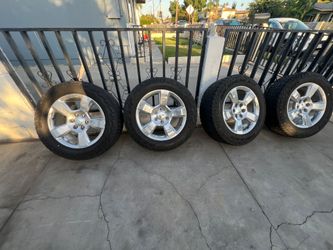 275/60/20 GMC CHEVEROLET RINES 20's