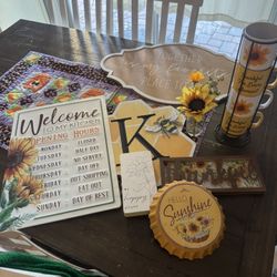 Sunflower And Oth Decor 