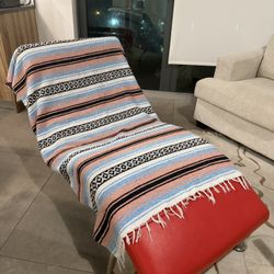 Stylish lounge chair