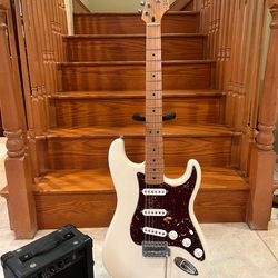 Fender MIM Roadhouse Stratocaster w/ Peavey Amp