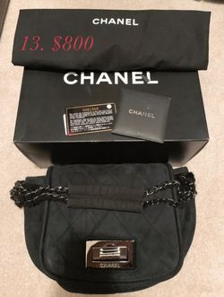 CHANEL fur black bag