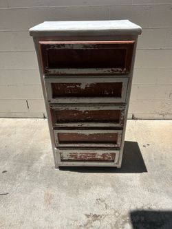 Wood dresser $20