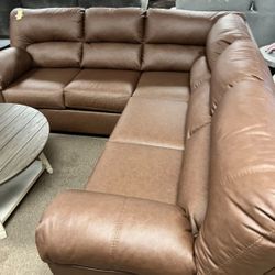 Free Delivery Cozy Sectional 