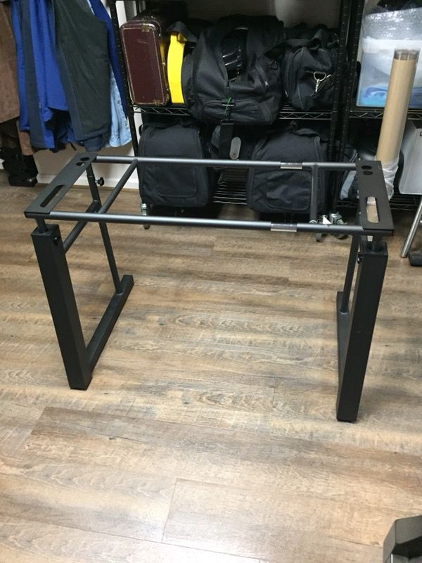 Yamaha LG800 Keyboard Stand
