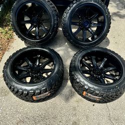 Does F250 Wheels And Tires 22x12 8x170