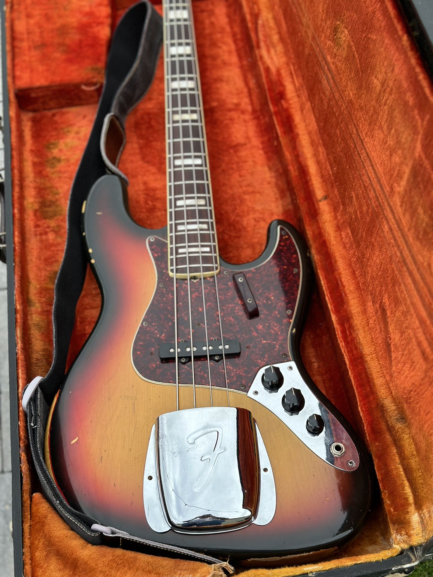 Vintage Fender Jazz Bass - 1972