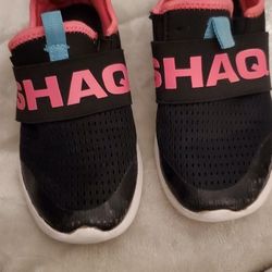 SHAQ GIRLS SIZE 13 SLIP ON SHOES
