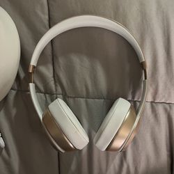Beats Solo 3 Earphones