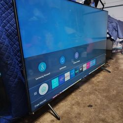 Samsung 4K SMART TV 