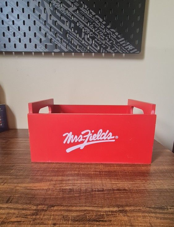 Mrs. Fields Red & White Wooden Logo Box 11-1/2" Crate w/Handles