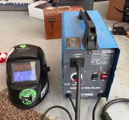 Chicago Electric 90 Amp Flux Wire Welder