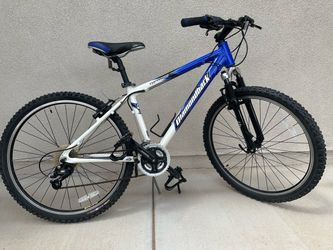 Diamondback Topanga mountain bike
