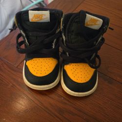 Nike Shoes BABY size 4c