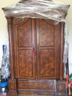 Armoire