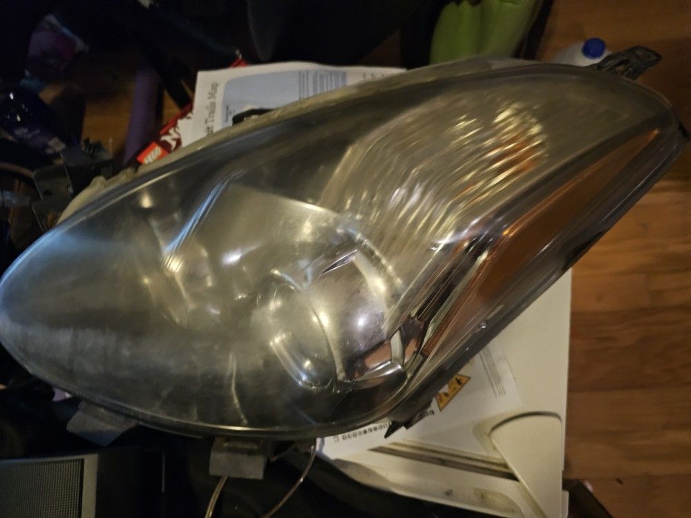 2012 Nissan Altima COUPE DRIVER SIDE HEADLIGHT
