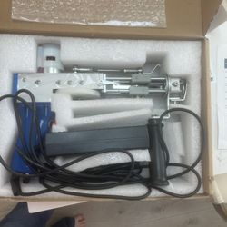 Rug Tufting Gun And Frame