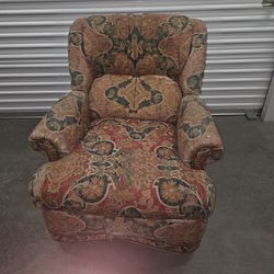 Hancock & Moore Recliner that Rocks And Swivels
