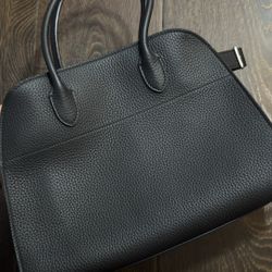 Authentic The Row Margaux 12 – Black – New