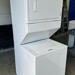 WASH£R And DR¥ER STACKABLE 27” (FREE DELIVERY & INSTALLATION) 2 Months Warranty 