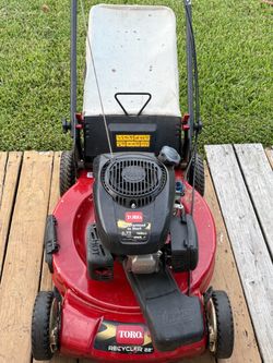 Toro self propelled lawnmower
