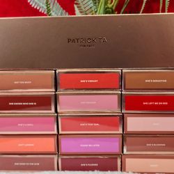 VENDO BLUSH PATRICK TA TODOS LOS PRODUCTOS TIENEN DEFECTO POR CONTACTO 