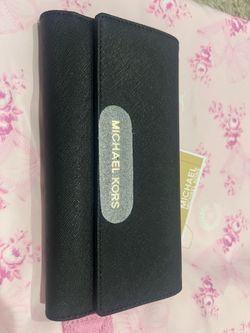 Michael kors wallet