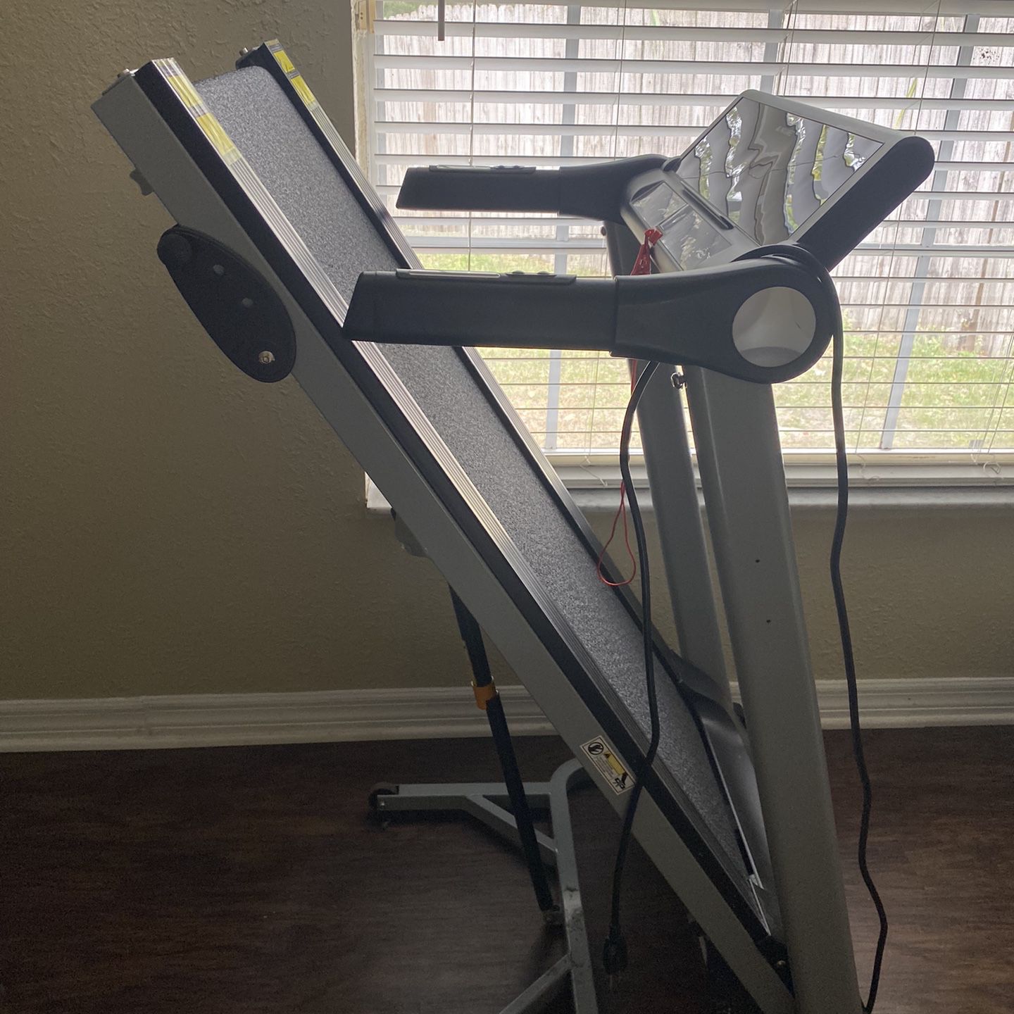 MaxKare Folding Treadmill