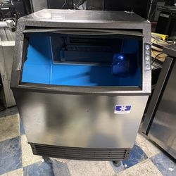 Manitowoc Under counter Ice machine 