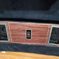 Oldsmobile Cutlass Supreme OEM Wood Grain Bezel