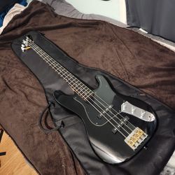 Epiphone Rock-Bass W/case