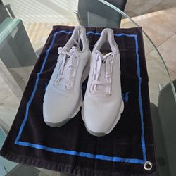 Foot Joy Golf Shoes  - 9M