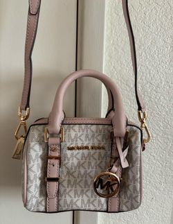 Michael Kors purse