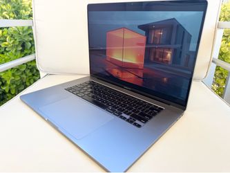 Apple 2019 MacBook Pro 💻 16-inch 2.4 GHz i9 32Gb/1TB SSD Laptop touchbar