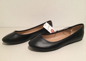 Black Ballet Flats