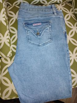 Light Wash Denim Jeans Hudson brand