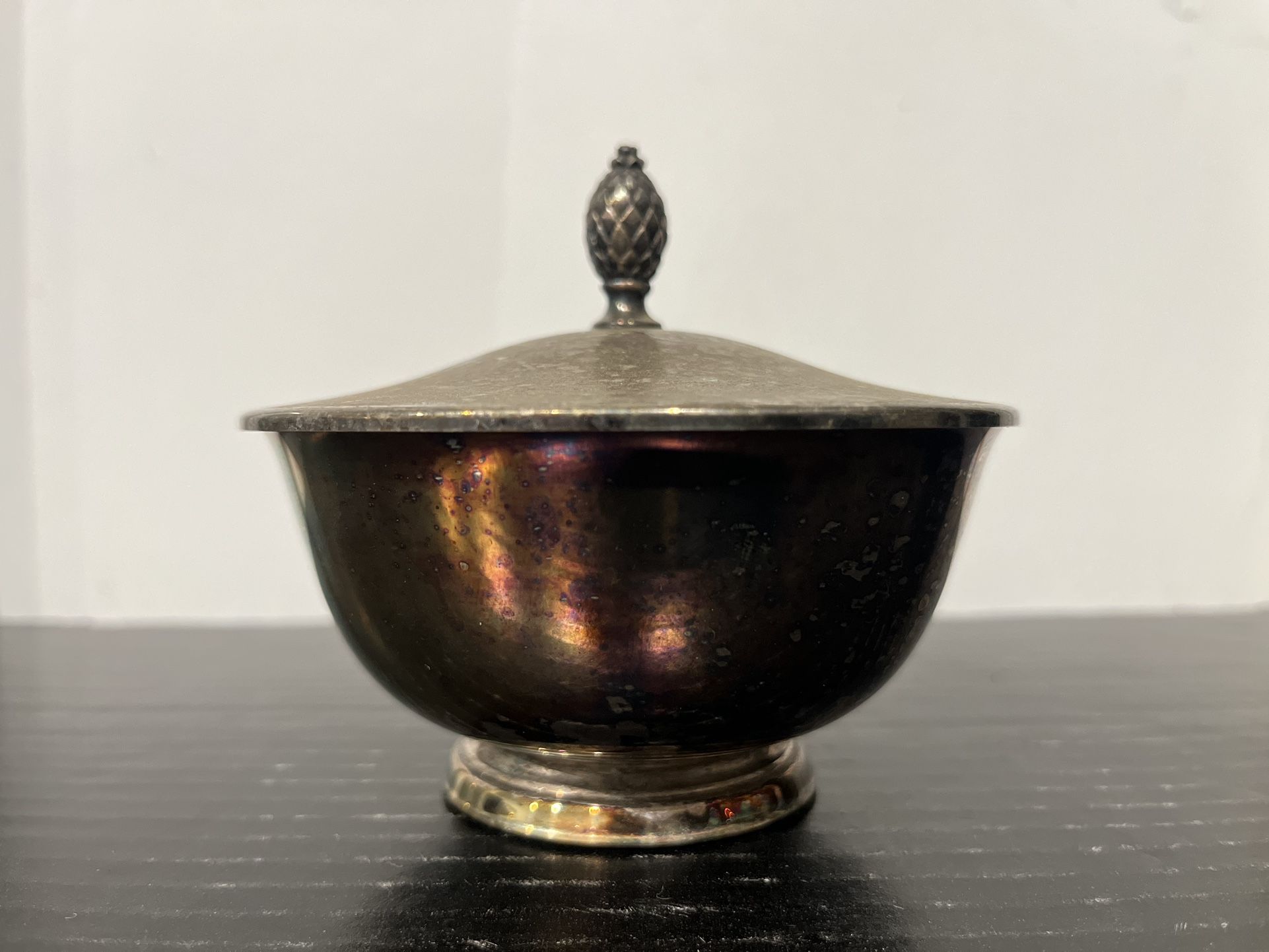 Vintage Oneida Paul Revere Reproduction Silverplate Sugar Bowl w/ Pineapple Lid