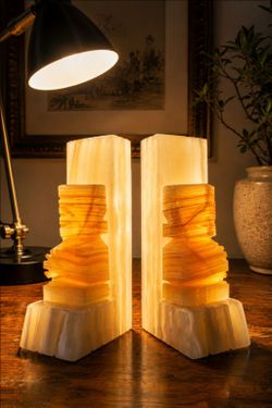 Luxury Mexican Hand-Carved Onyx Stone Bookends – Mid-Century real Vintage Décor.