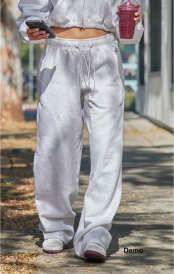 PrettyLittleThing Ash Grey Drawcord Hem Oversized Joggers (Medium)