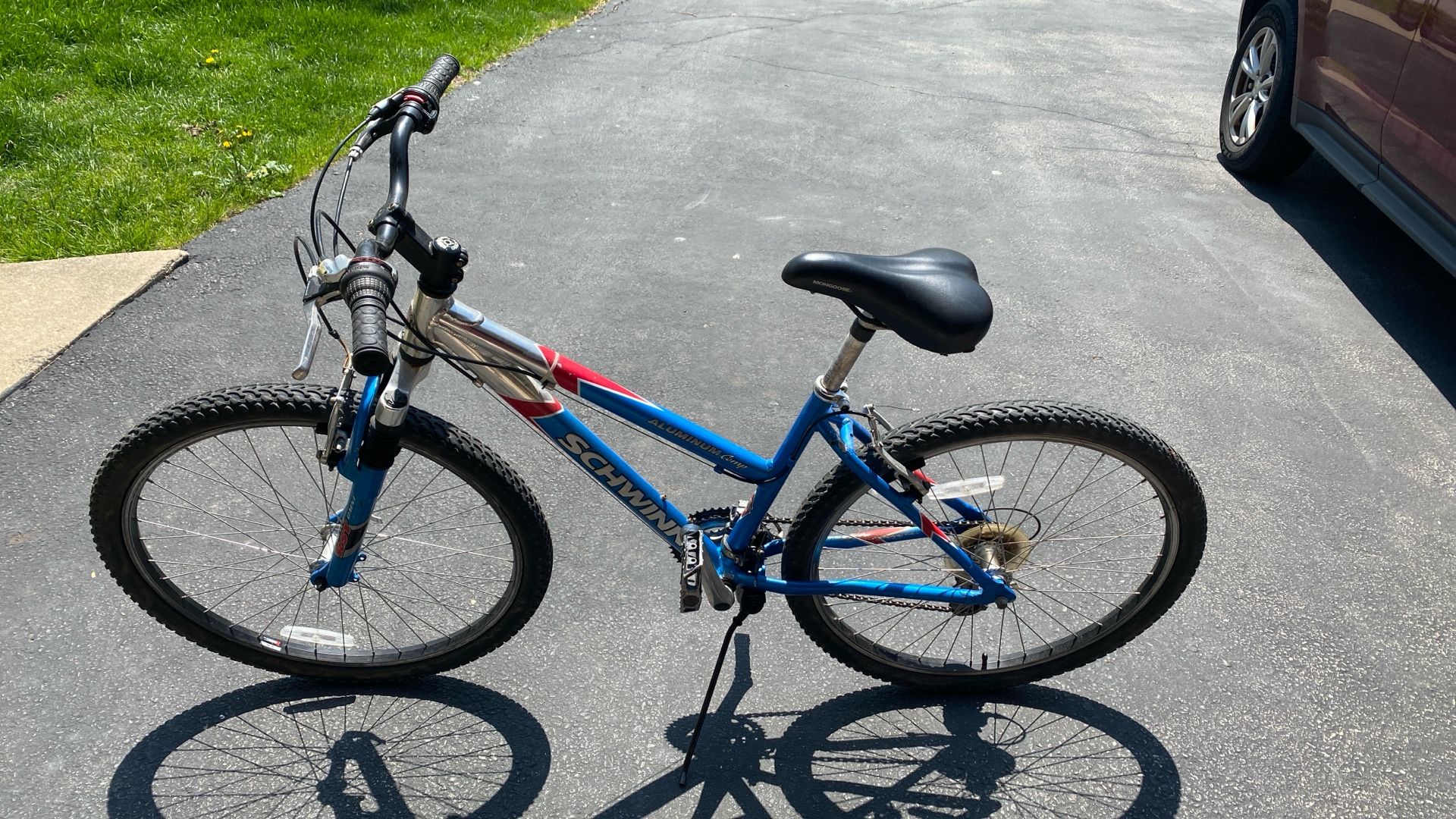 Women’s Schwinn Mountain Bike