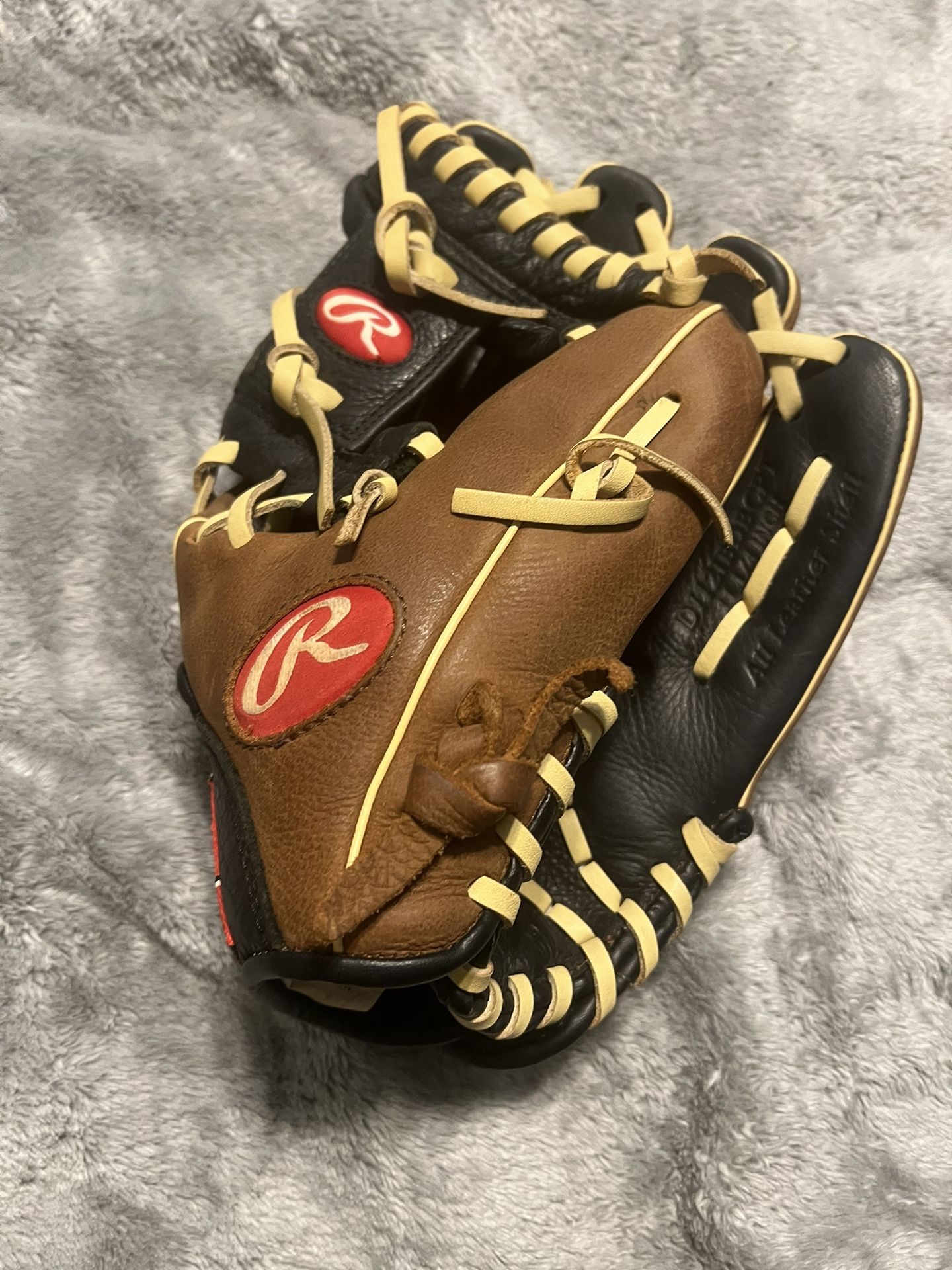 Baseball Glove 