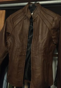 Women’s leather jacket