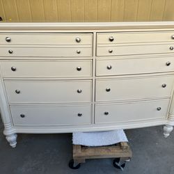 Solid wood dresser