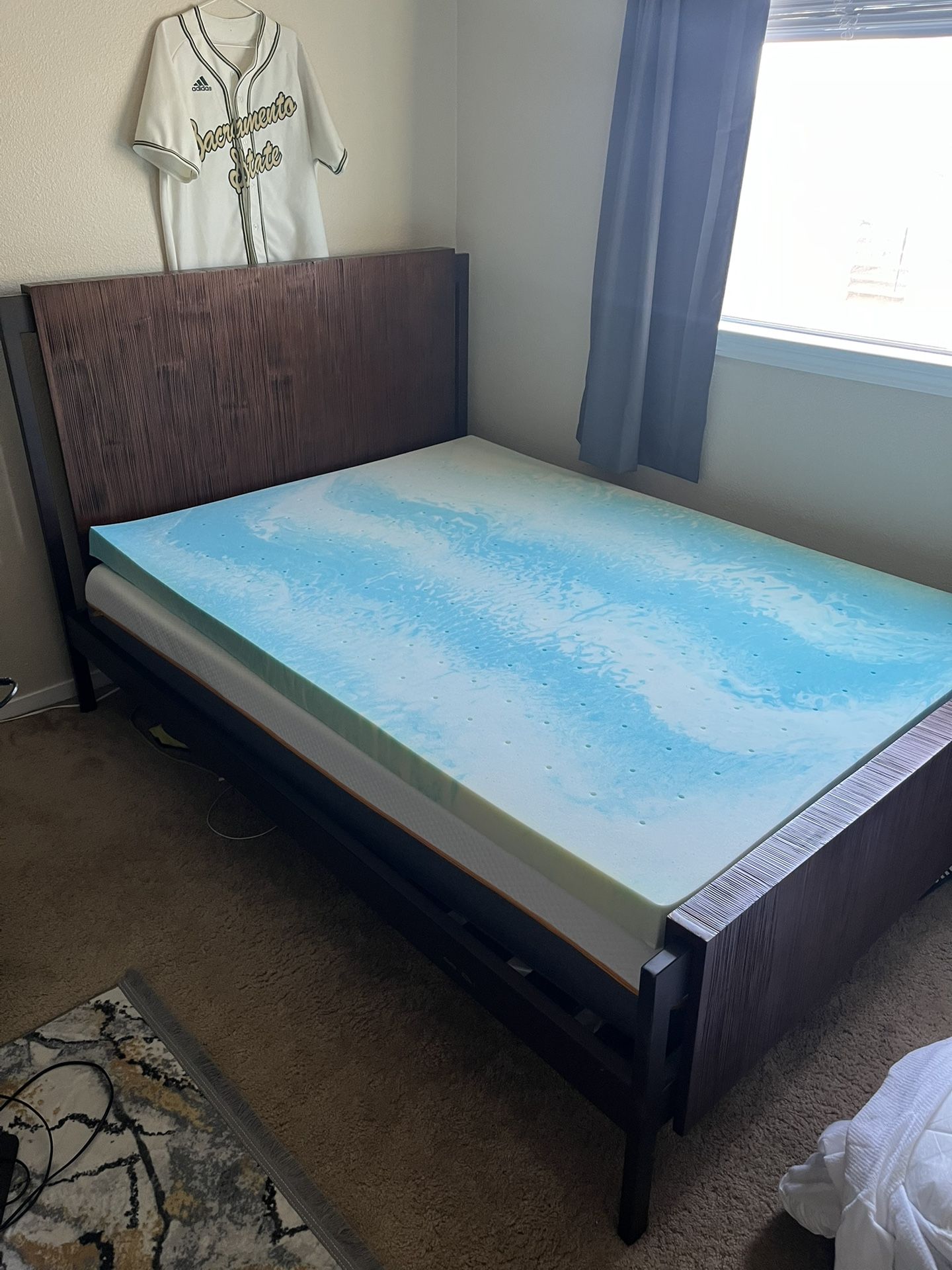 Full Mattress With Foam Pad
